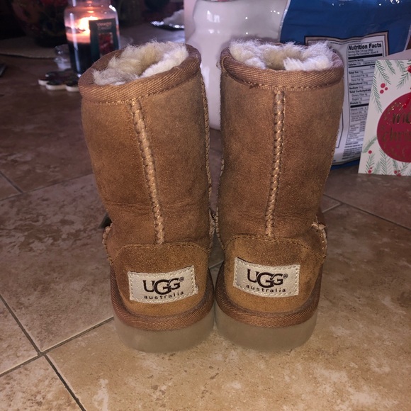 Infant UGGS - Picture 2 of 5